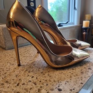 Steve Madde Gold heels